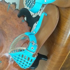 Steve Madden thong studded sandals